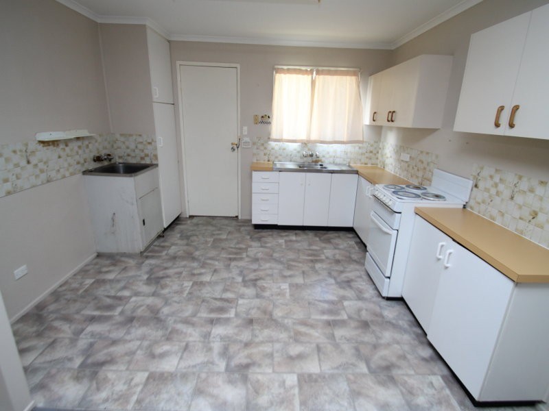 1/20 Wattle Street, New Auckland QLD 4680