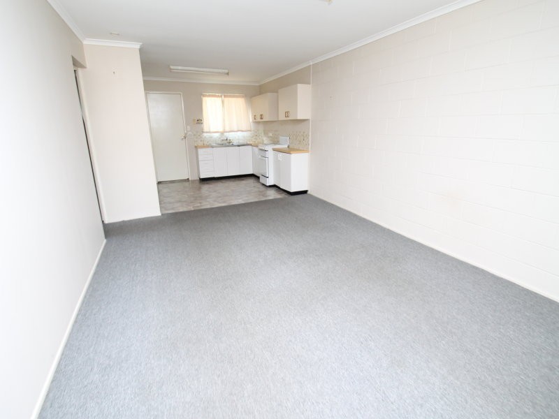 1/20 Wattle Street, New Auckland QLD 4680