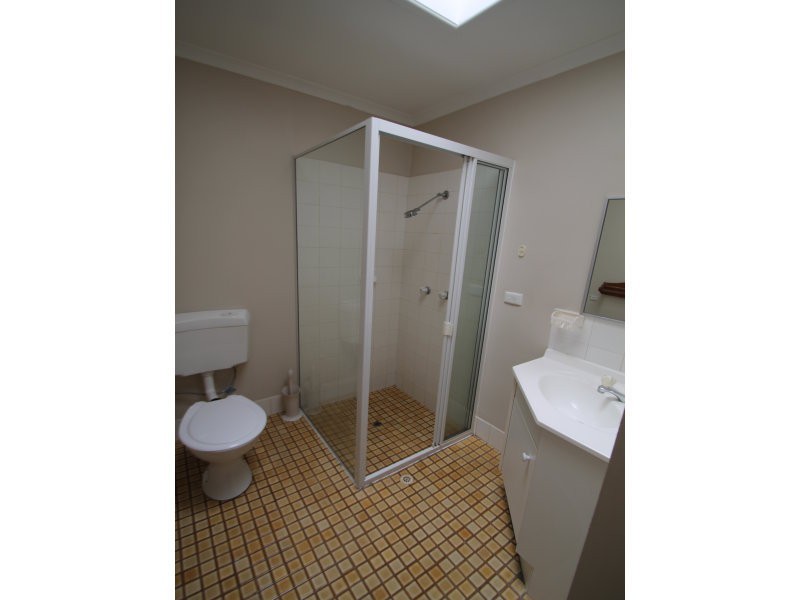 1/20 Wattle Street, New Auckland QLD 4680