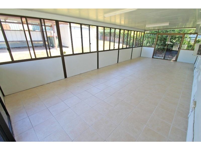 1 Gray Street, Gladstone QLD 4680