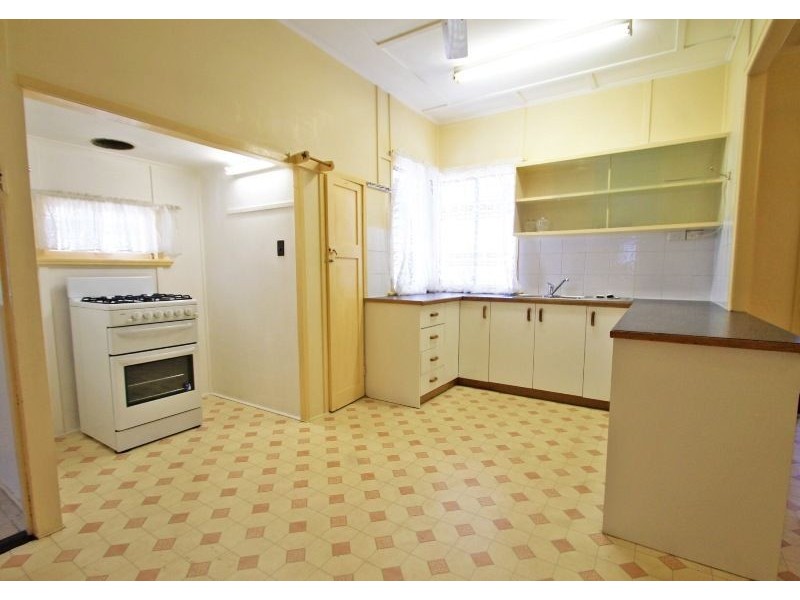 1 Gray Street, Gladstone QLD 4680