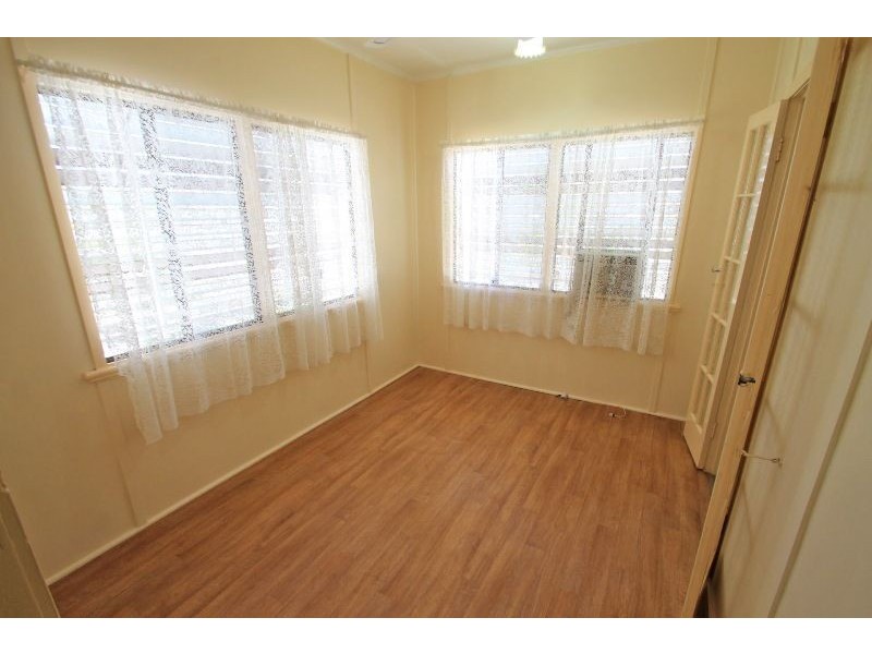 1 Gray Street, Gladstone QLD 4680