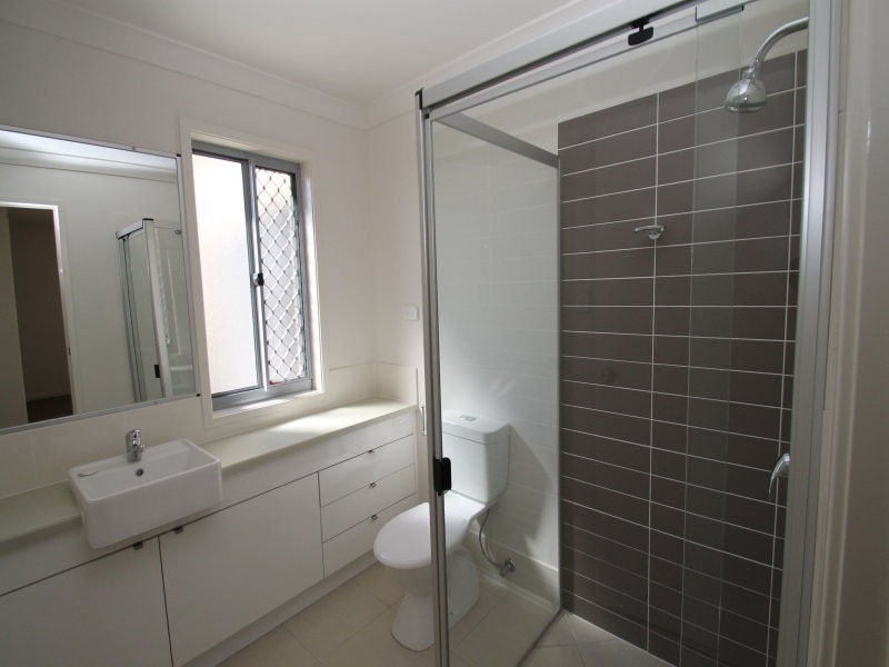 6 Namadgi Terrace, New Auckland QLD 4680