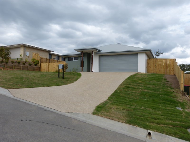 6 Namadgi Terrace, New Auckland QLD 4680