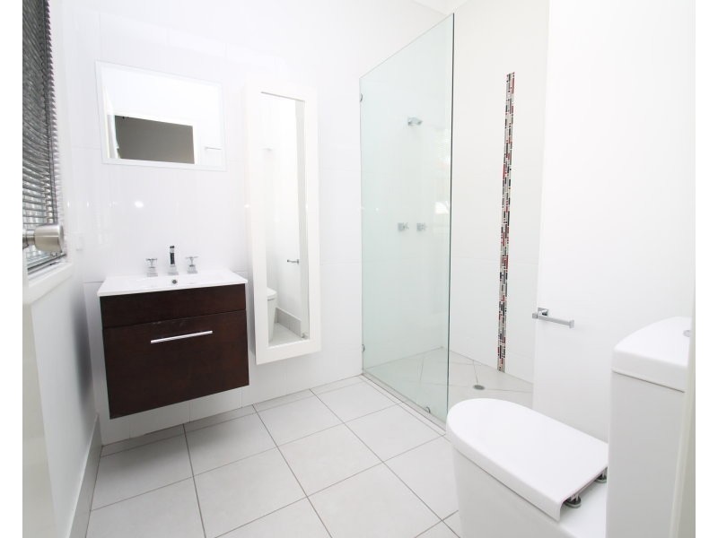 1A View Street, West Gladstone QLD 4680