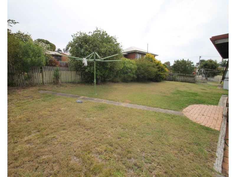 1A View Street, West Gladstone QLD 4680