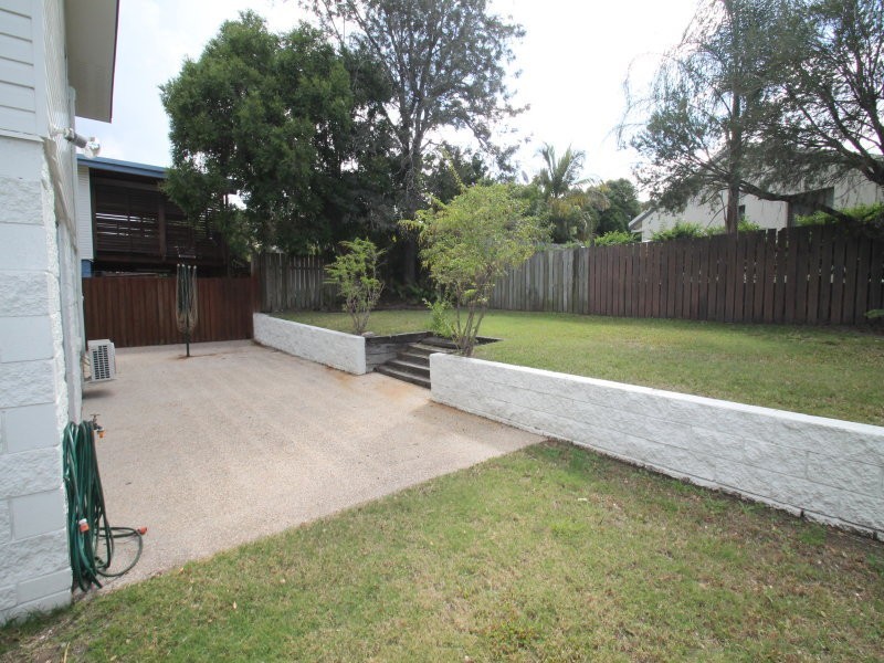 37 Aramac Drive, Clinton QLD 4680