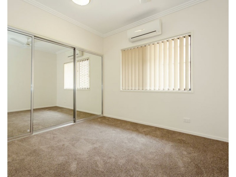 53 Koowin Drive, Kirkwood QLD 4680
