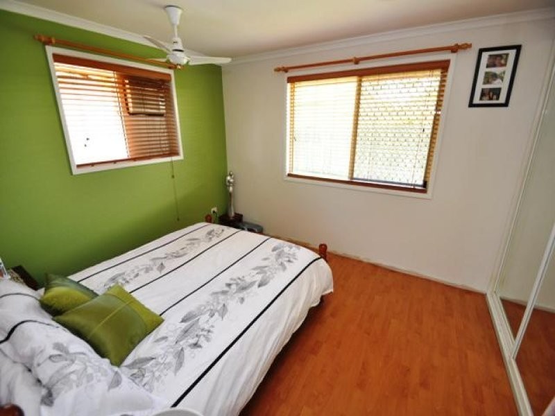 3 Dorset Close, New Auckland QLD 4680