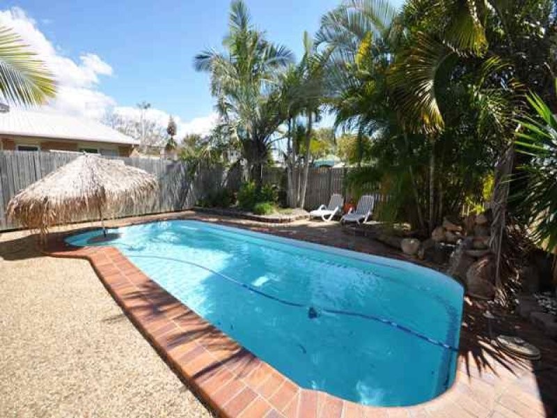 3 Dorset Close, New Auckland QLD 4680