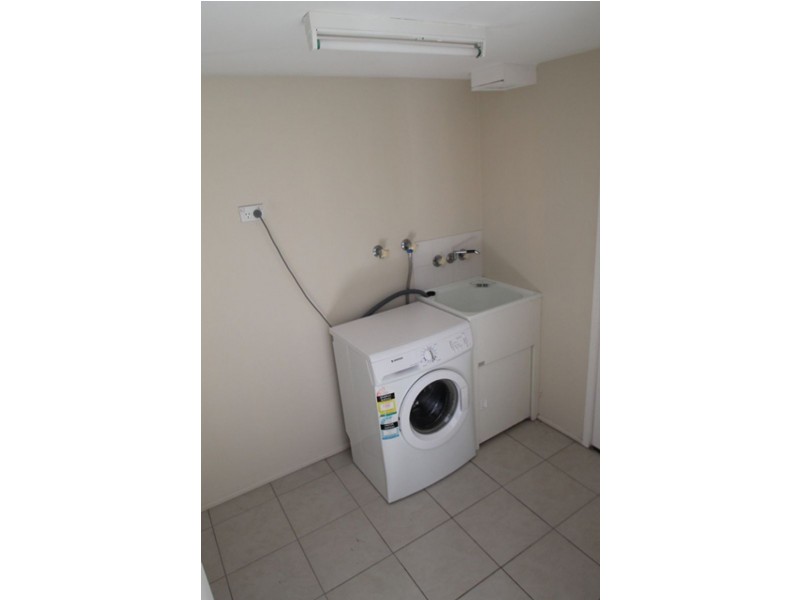 1/37 French Street, South Gladstone QLD 4680