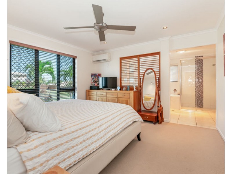 13 Leonie Court, New Auckland QLD 4680