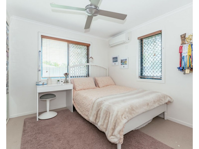 13 Leonie Court, New Auckland QLD 4680