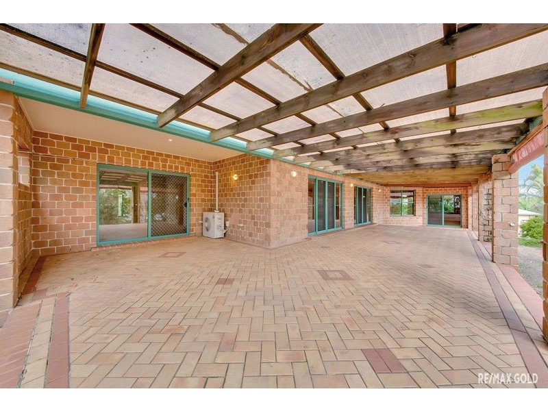 5 Maraboon Ct, Clinton QLD 4680