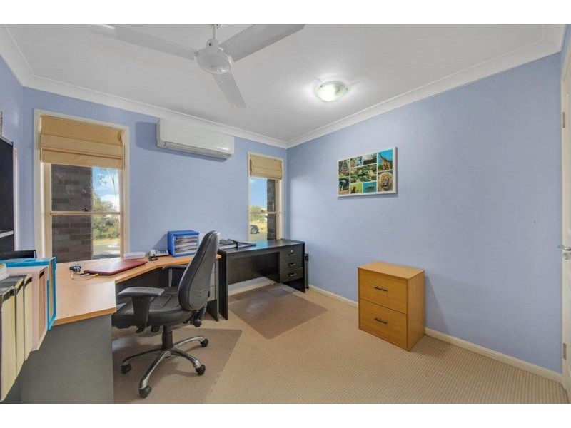 81 Penda Avenue, New Auckland QLD 4680