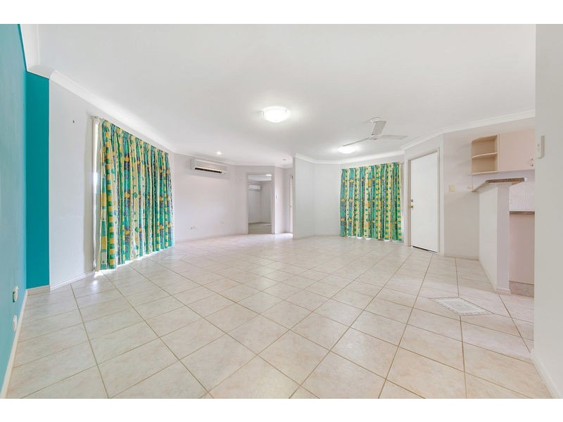 37 Ellington Street, New Auckland QLD 4680