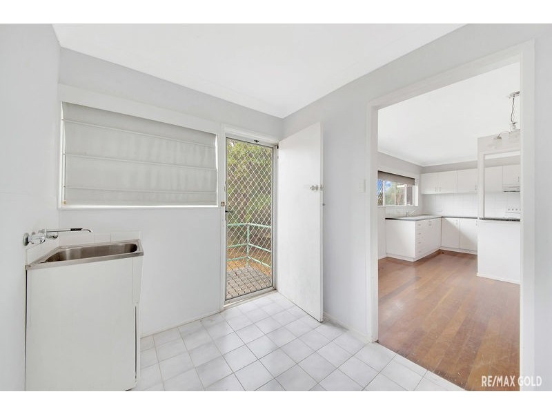 33 Philip Street, South Gladstone QLD 4680