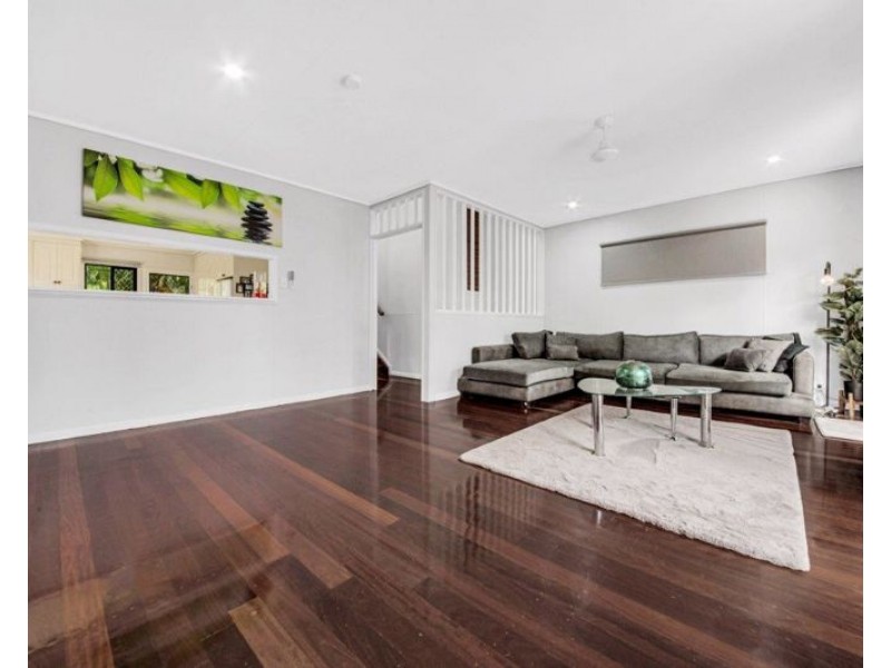 227 Oaka Street, South Gladstone QLD 4680