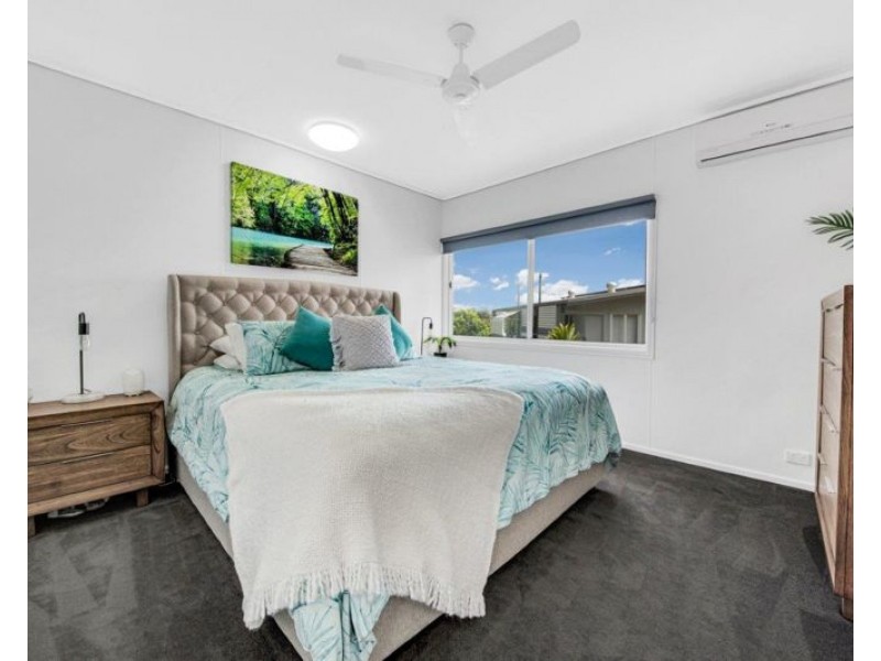 227 Oaka Street, South Gladstone QLD 4680