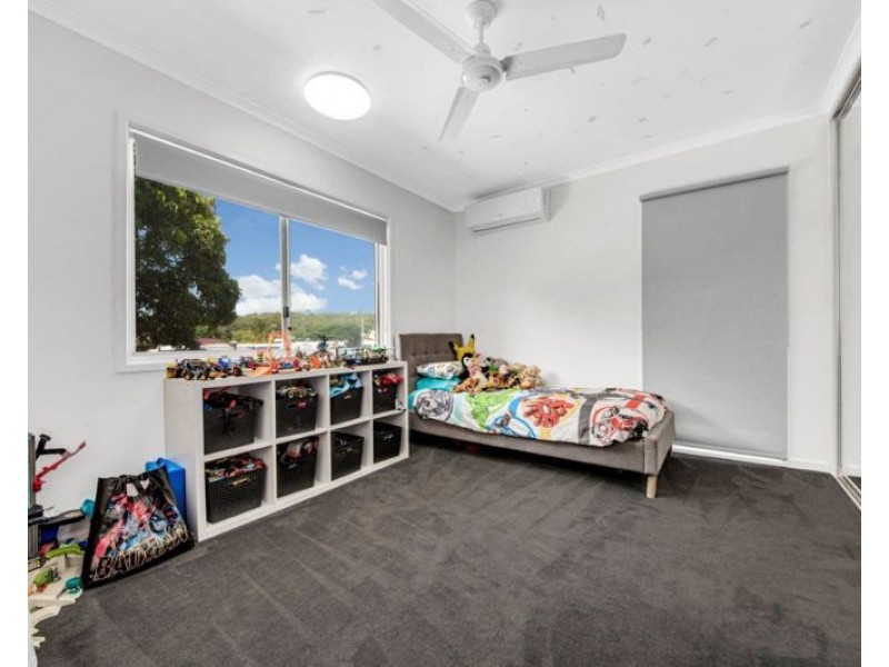 227 Oaka Street, South Gladstone QLD 4680