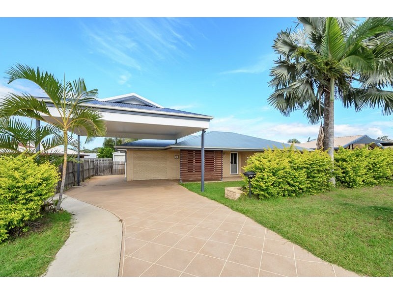 8 Dunstall Street, Clinton QLD 4680
