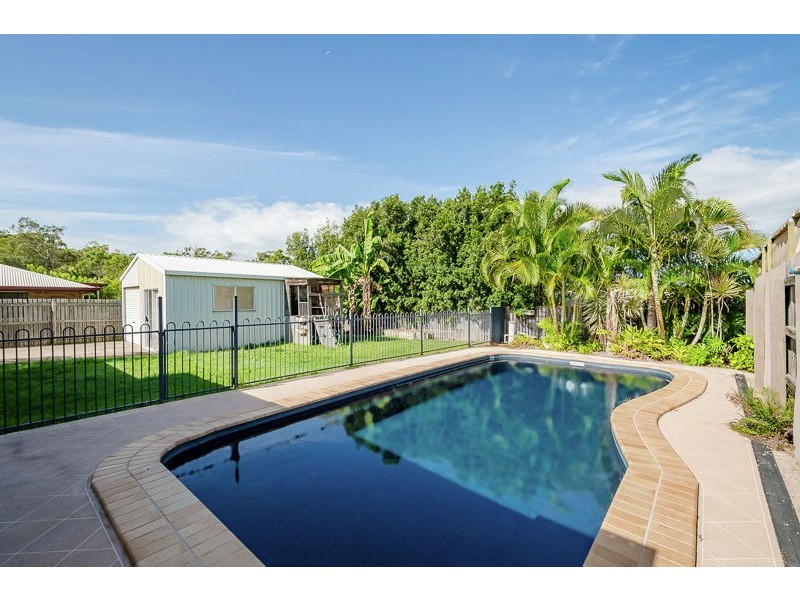 8 Dunstall Street, Clinton QLD 4680
