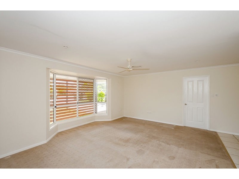 8 Dunstall Street, Clinton QLD 4680
