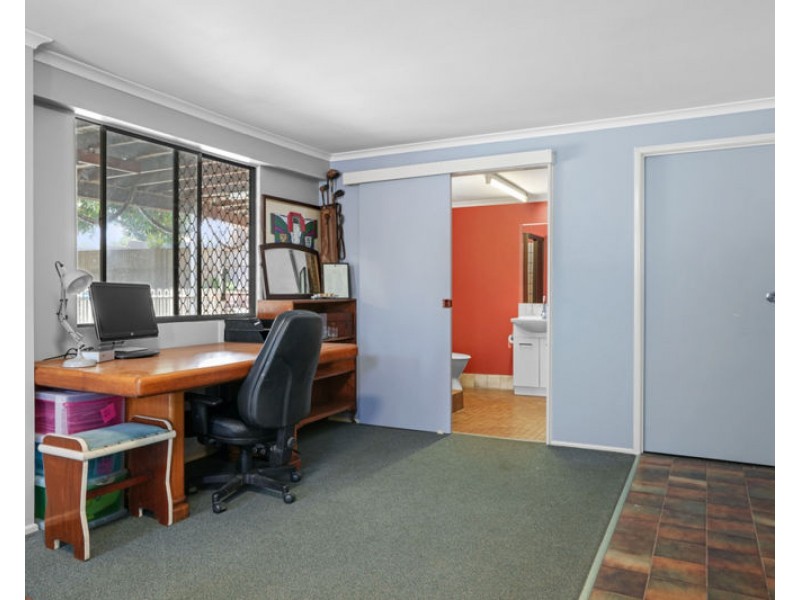 26 Gretel Drive, Clinton QLD 4680