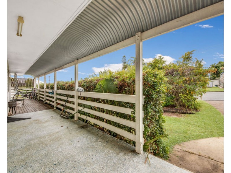 23 Herbertson Street, West Gladstone QLD 4680