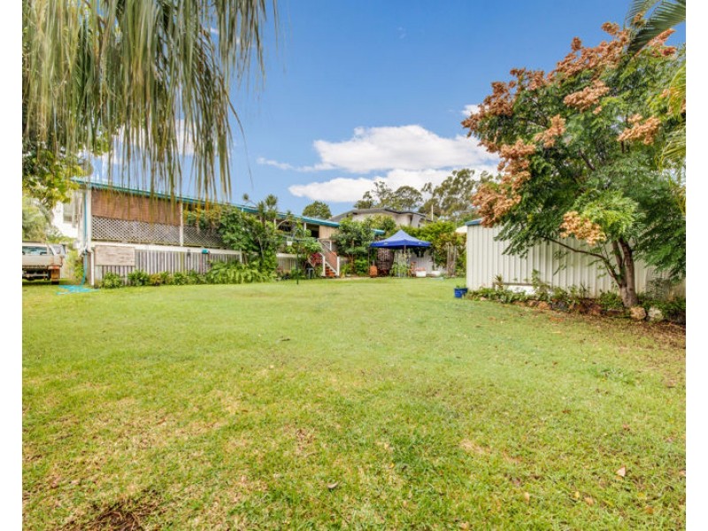 23 Herbertson Street, West Gladstone QLD 4680