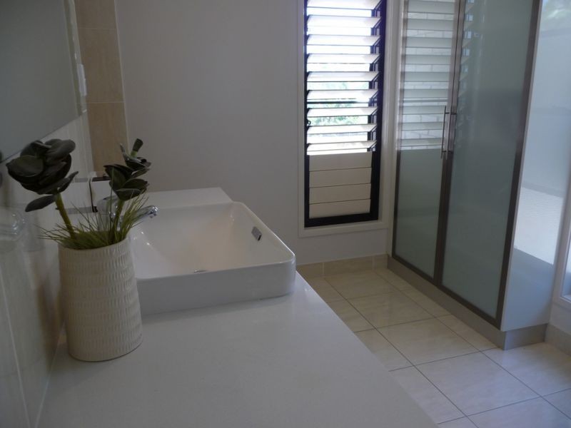 10 Baruby Boulevard, Benaraby QLD 4680