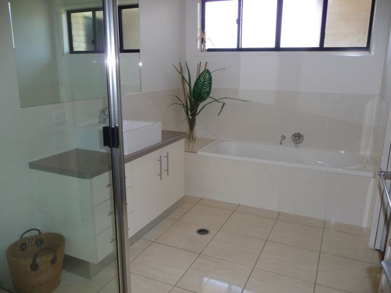 10 Baruby Boulevard, Benaraby QLD 4680