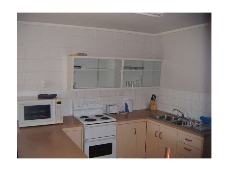 1 & 2/ 41 Busteed Street, West Gladstone QLD 4680