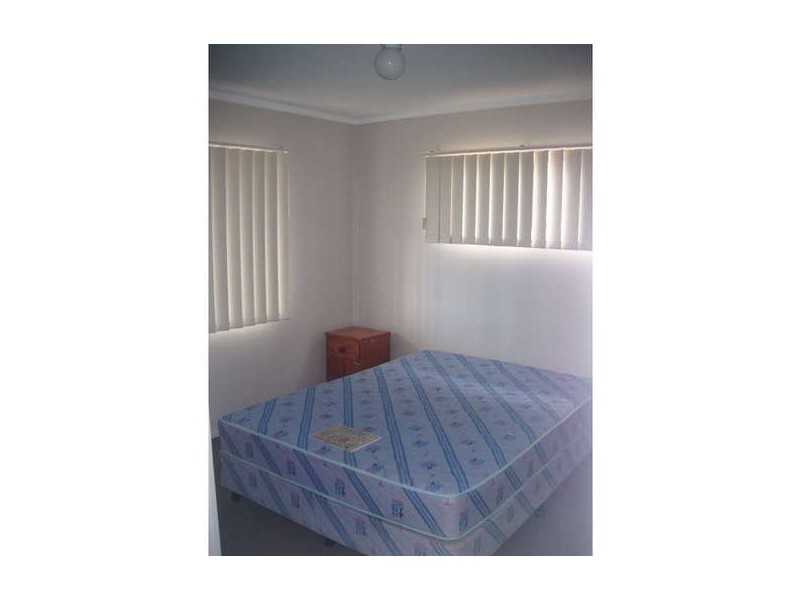 1 & 2/ 41 Busteed Street, West Gladstone QLD 4680