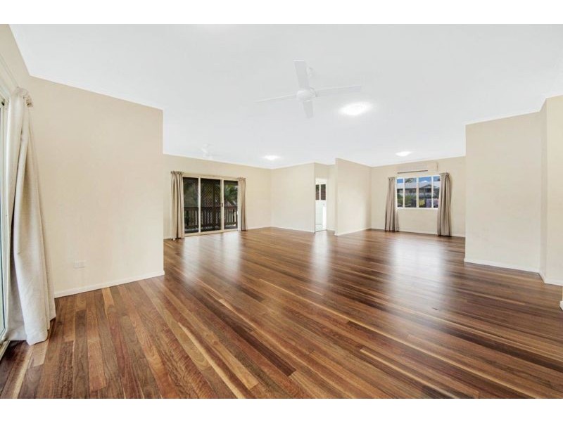 64 Penda Avenue, New Auckland QLD 4680