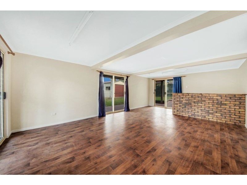 64 Penda Avenue, New Auckland QLD 4680