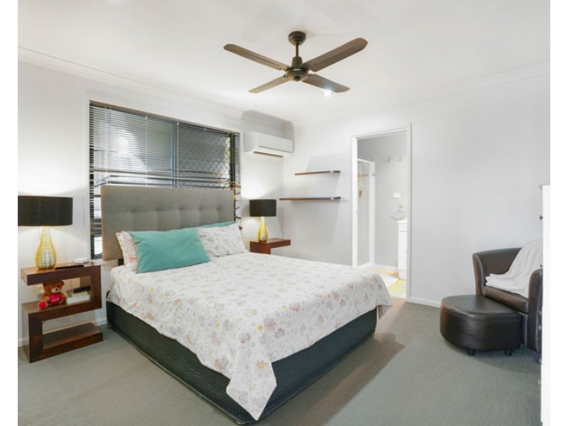 7 Hewett Court, Clinton QLD 4680