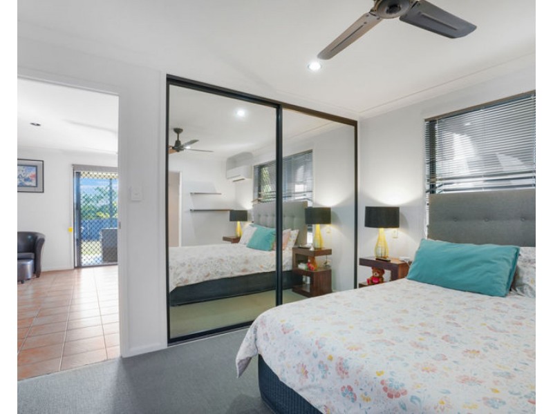 7 Hewett Court, Clinton QLD 4680