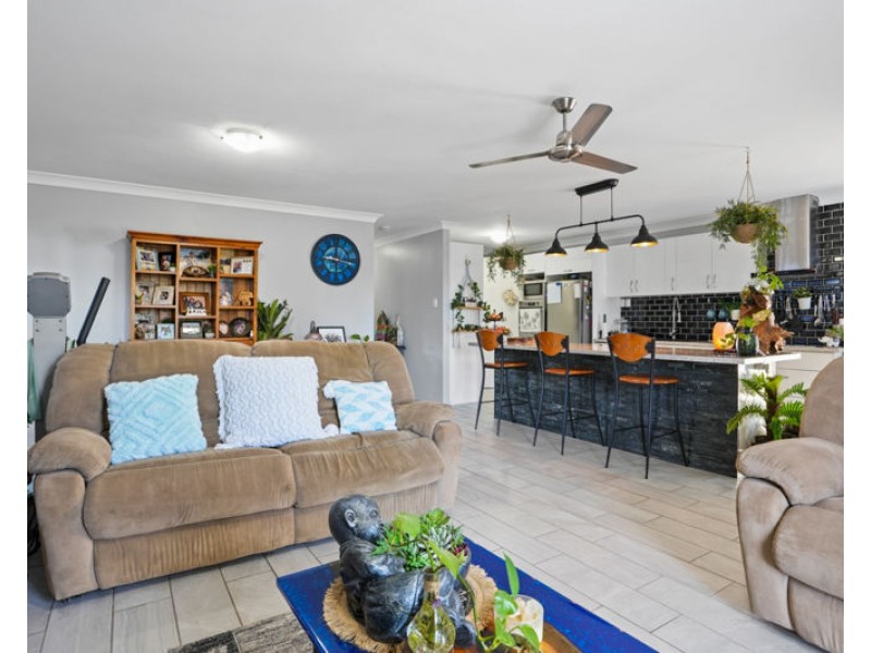 5 Brunke Street, West Gladstone QLD 4680