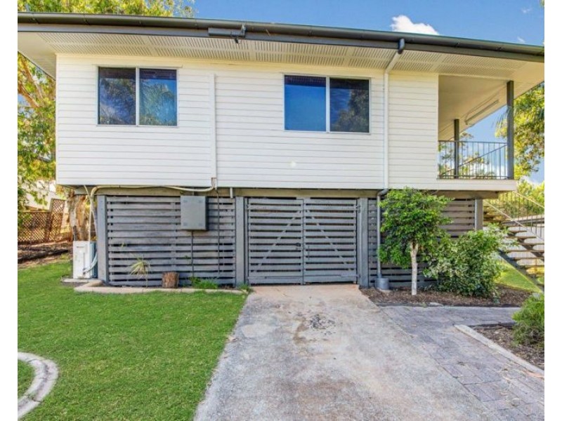 12 Wilkins Street, West Gladstone QLD 4680