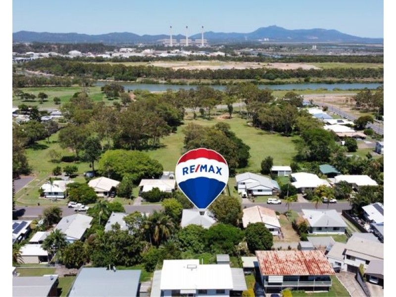 12 Wilkins Street, West Gladstone QLD 4680