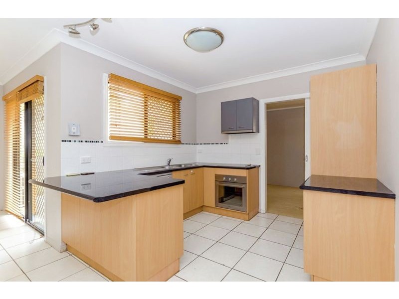 23 Flounder Crescent, Toolooa QLD 4680