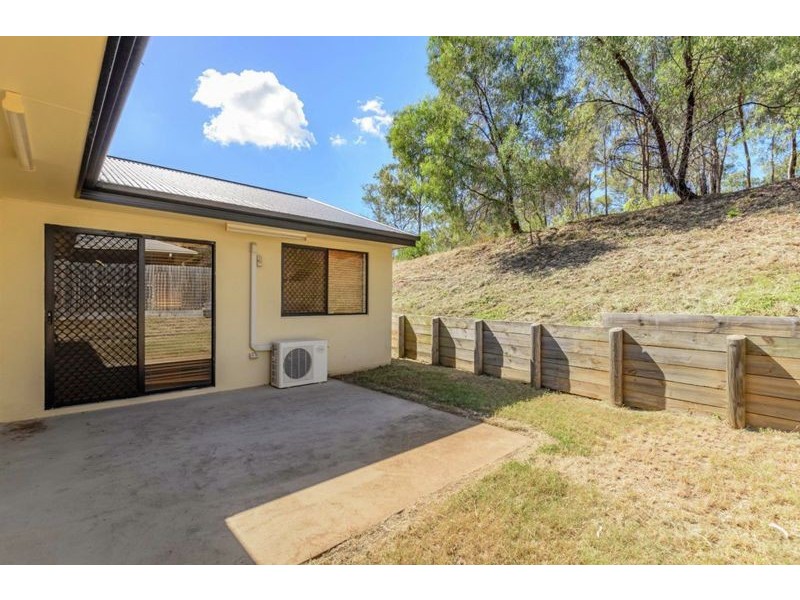 23 Flounder Crescent, Toolooa QLD 4680