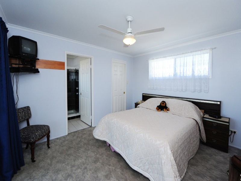 70 Booth Avenue, Tannum Sands QLD 4680