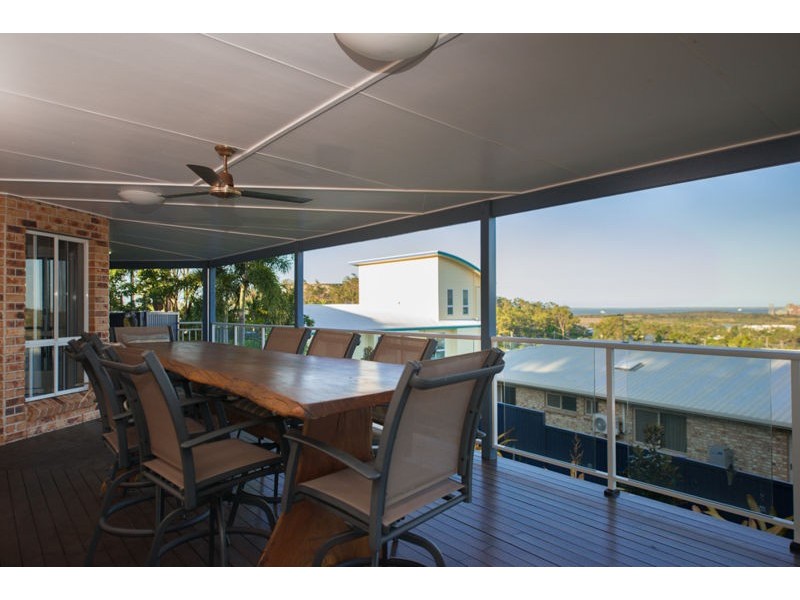 2 Diamond Cutter Close, South Gladstone QLD 4680