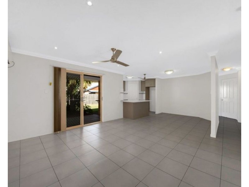 12 Sun Court, Calliope QLD 4680
