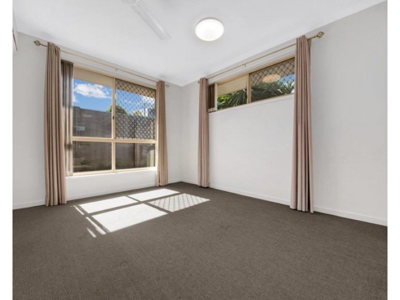 12 Sun Court, Calliope QLD 4680