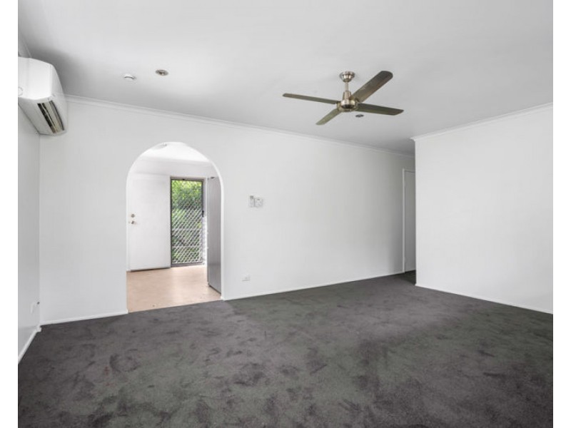 6 Hay Court, South Gladstone QLD 4680