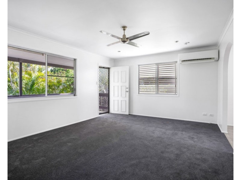 6 Hay Court, South Gladstone QLD 4680