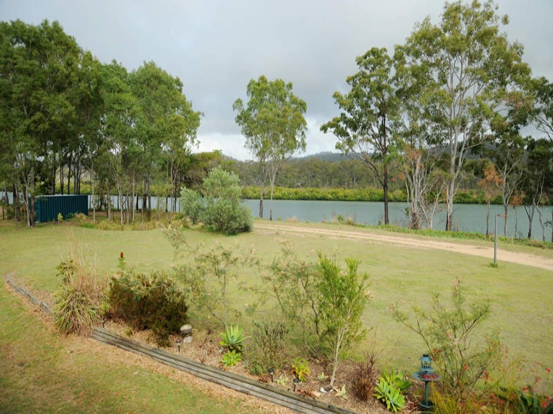 100 Lagoon Road, Beecher QLD 4680